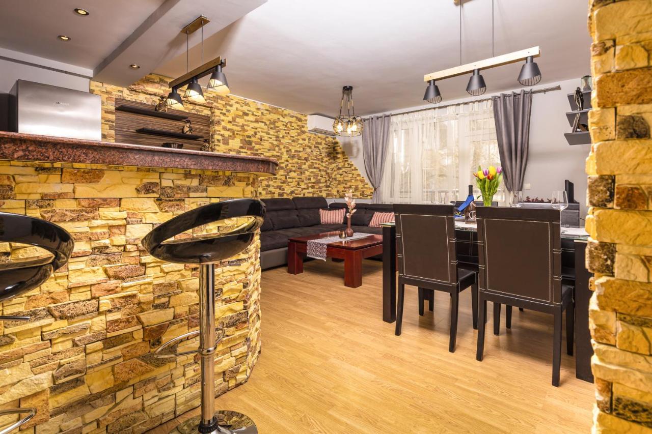 Апартаменты 1Bd Flat With A Garage - 5 Mins To The City Centre Пловдив Экстерьер фото