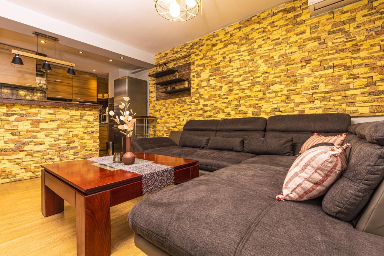 Апартаменты 1Bd Flat With A Garage - 5 Mins To The City Centre Пловдив Экстерьер фото