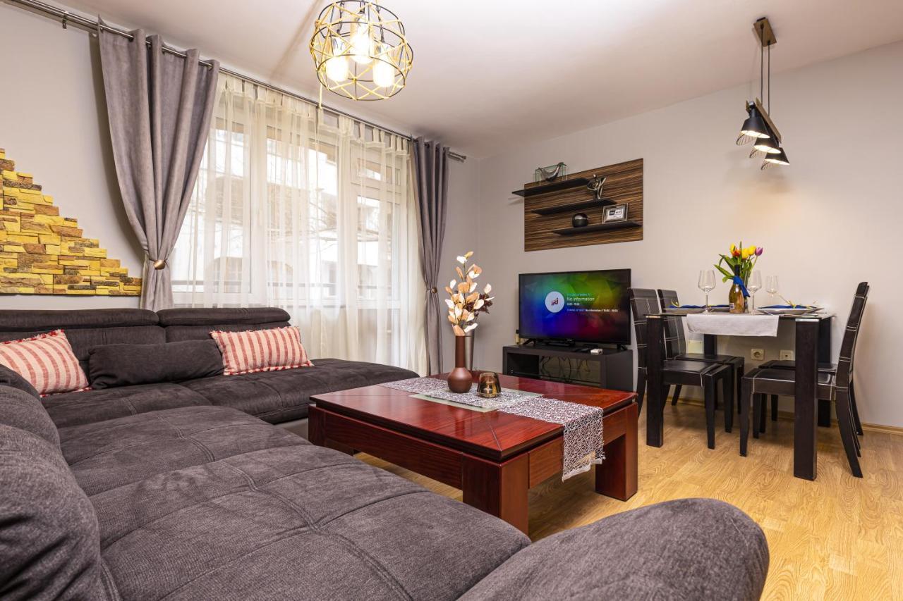 Апартаменты 1Bd Flat With A Garage - 5 Mins To The City Centre Пловдив Экстерьер фото